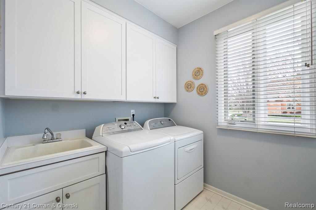 41671 SUDBURY, Novi, MI — Photo 28