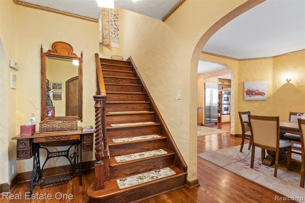 939 S HIGHLAND Street, Dearborn, MI 48124 — Photo 9