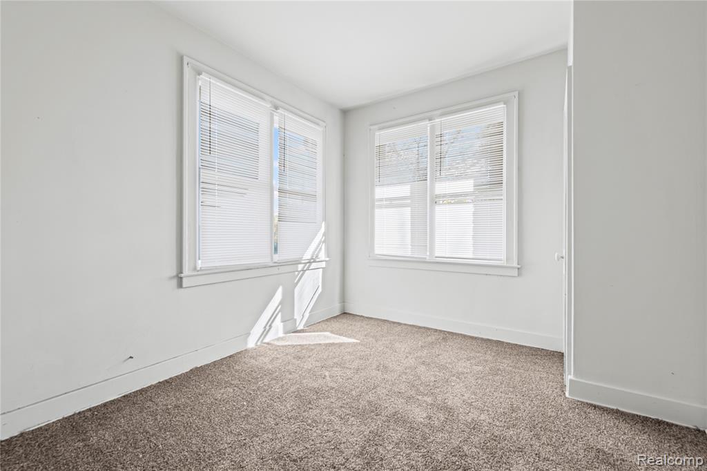 9892 Chenlot Street, Detroit, MI 48204 — Photo 26