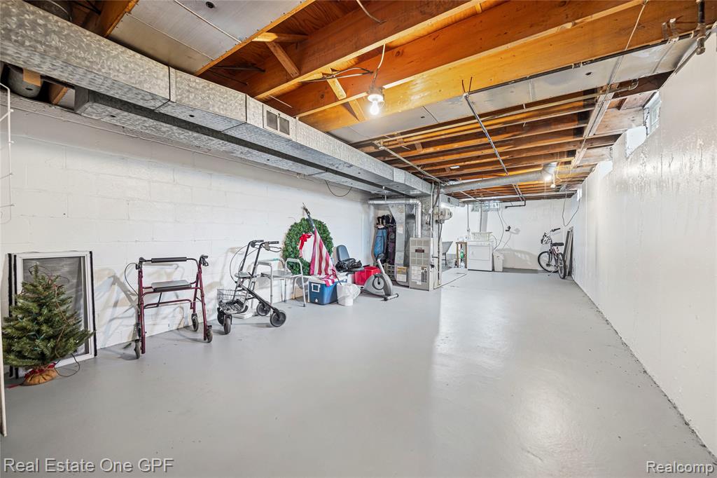 650 Cadieux Road, 1, Grosse Pointe, MI 48230 — Photo 26