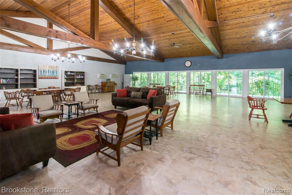 31831 Grand River Avenue, 49, Farmington, MI 48336 — Photo 17