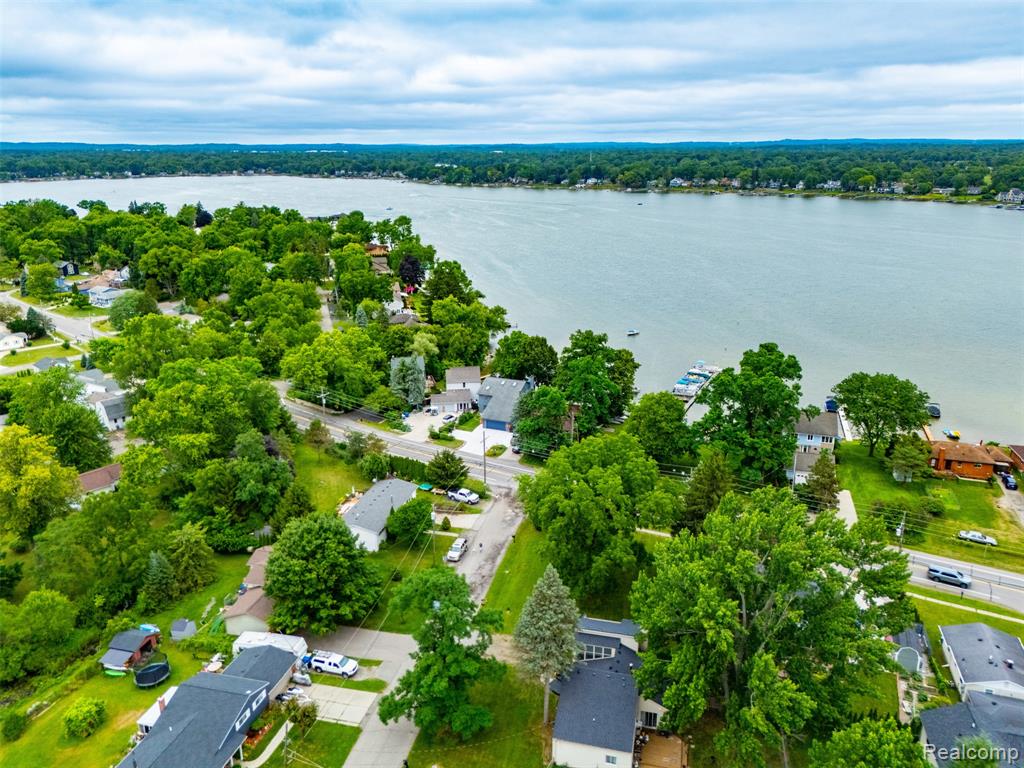 4616 Cass Elizabeth Road, Waterford, MI 48328 — Photo 68
