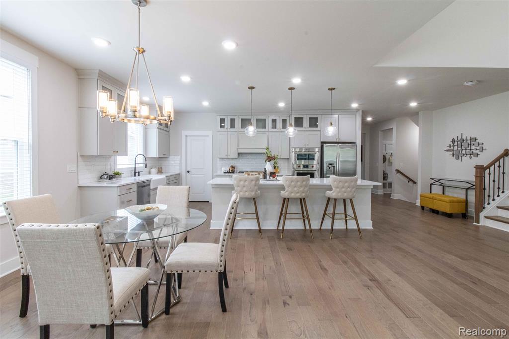 5532 Timber Glen Court, Ann Arbor, MI 48108 — Photo 11