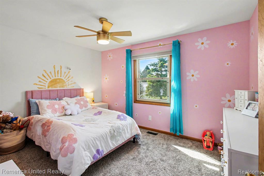 9156 Apple Orchard Drive, Fenton, MI 48430 — Photo 14