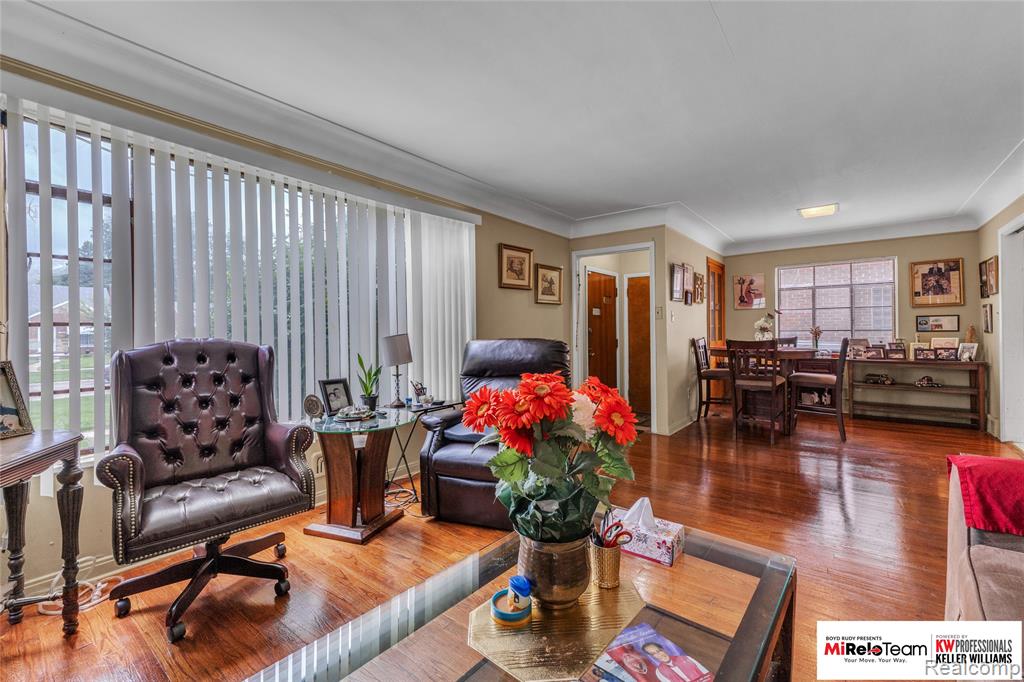 17585 Whitcomb Street, Detroit, MI 48235 — Photo 8