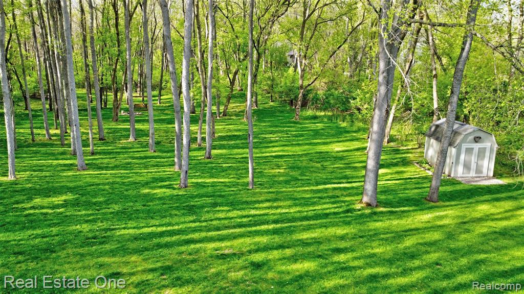 5370 Greenview Drive, Clarkston, MI 48348 — Photo 58
