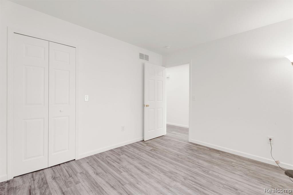 41057 Glenleven Court, Clinton Twp, MI 48038 — Photo 8