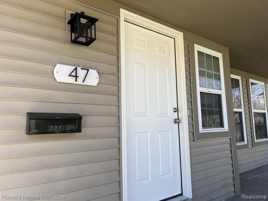 47 Forest Street, Pontiac, MI 48342 — Photo 2