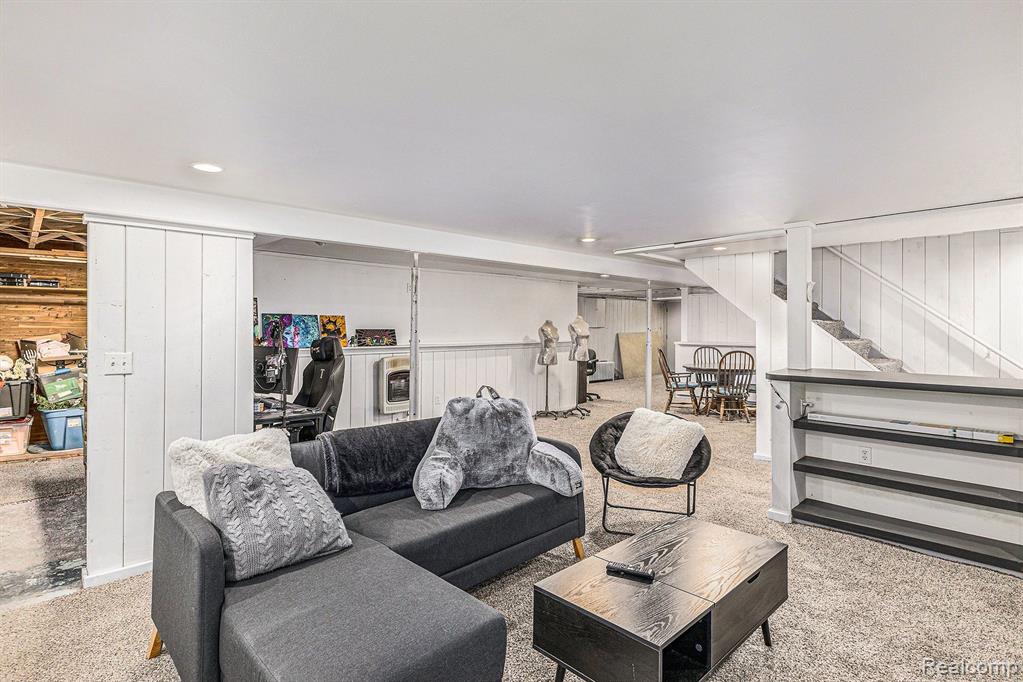 4354 CARRIE Street, Burton, MI 48509 — Photo 5
