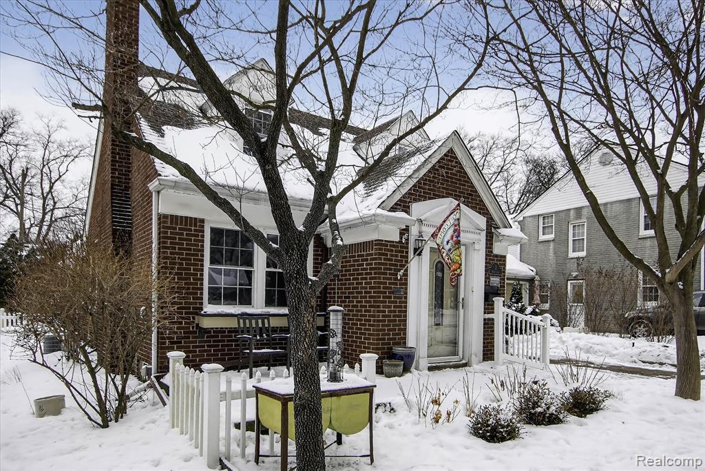 3 Adams Lane, Dearborn, MI 48120 — Photo 56