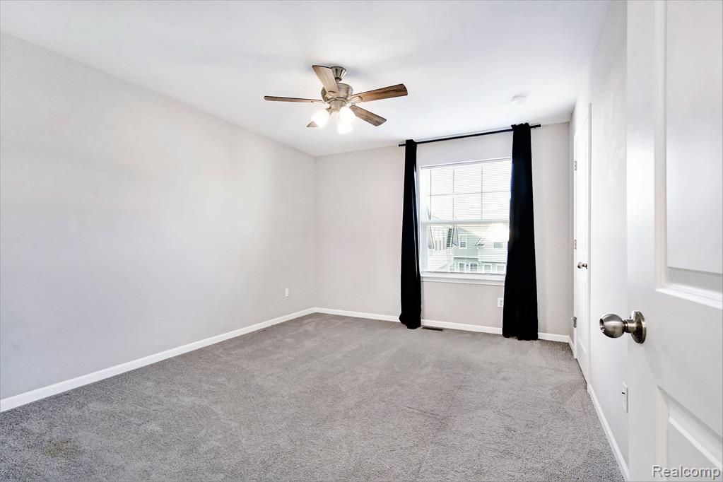 557 Anne Avenue, Brighton, MI 48116 — Photo 9