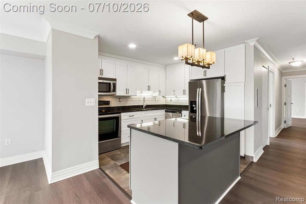 1001 W Jefferson Avenue, 2a, Detroit, MI 48226