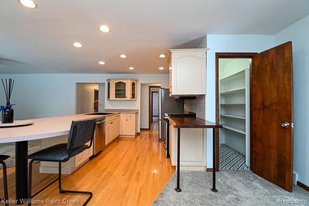 8255 WASCHULL Drive, Washington, MI — Photo 10