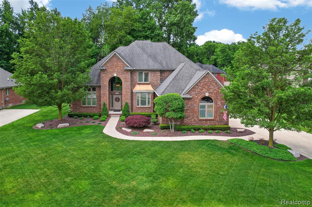 34380 Dante Drive, Chesterfield, MI 48047 — Photo 3