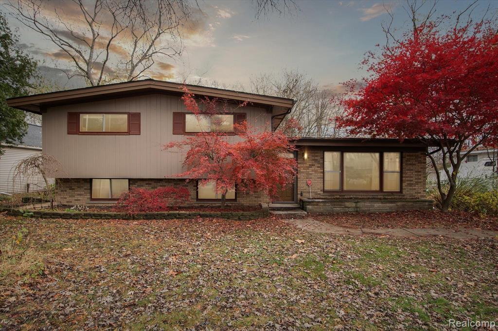 8537 Moms Drive, Belleville, MI 48111 — Photo 57