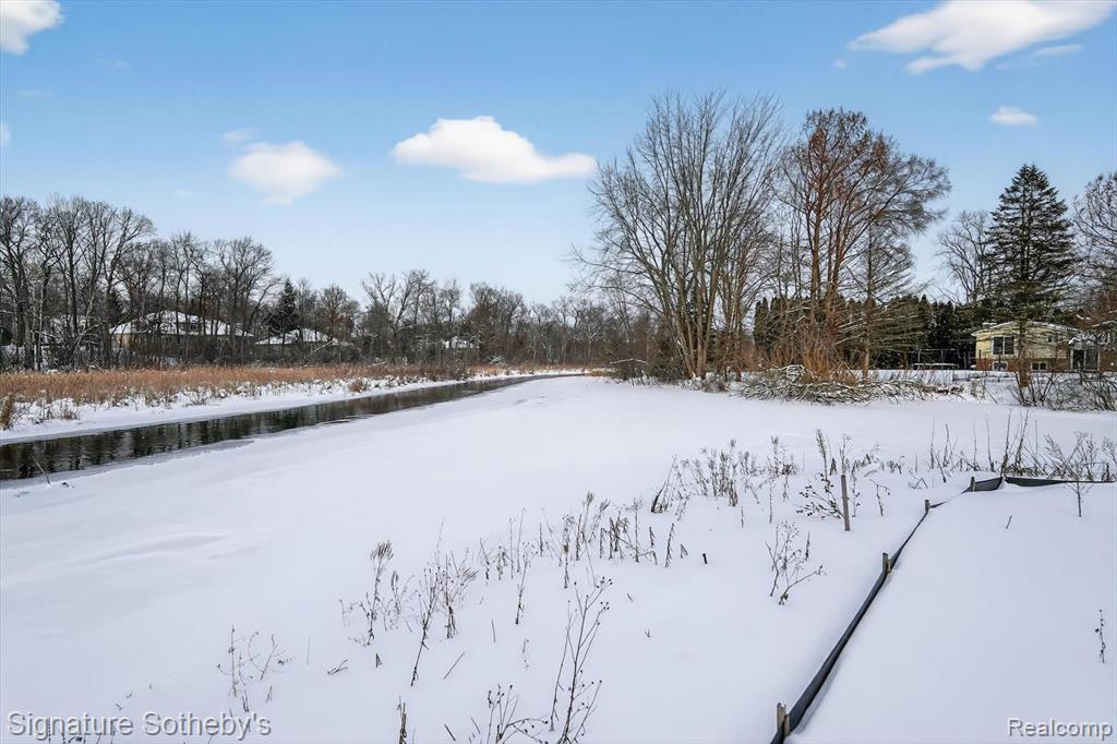 8515 Sandy Crest Drive, White Lake, MI, 00000