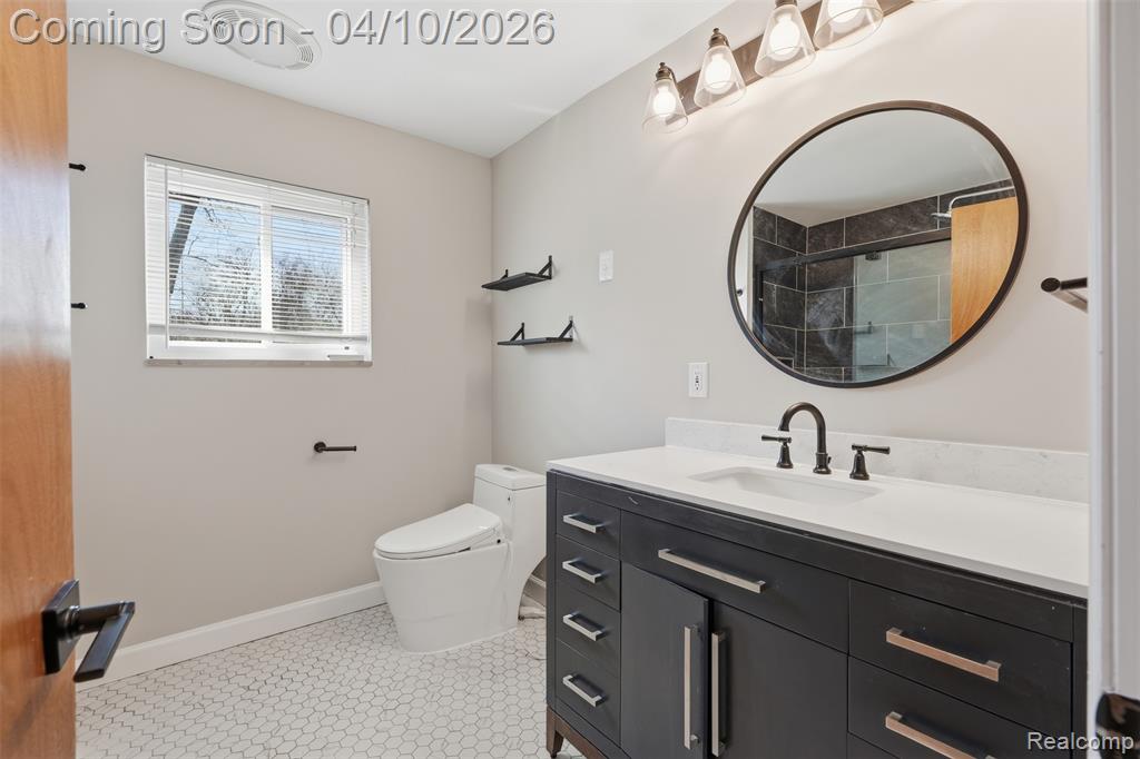 34164 Alta Loma Drive, Farmington, MI 48335 — Photo 18