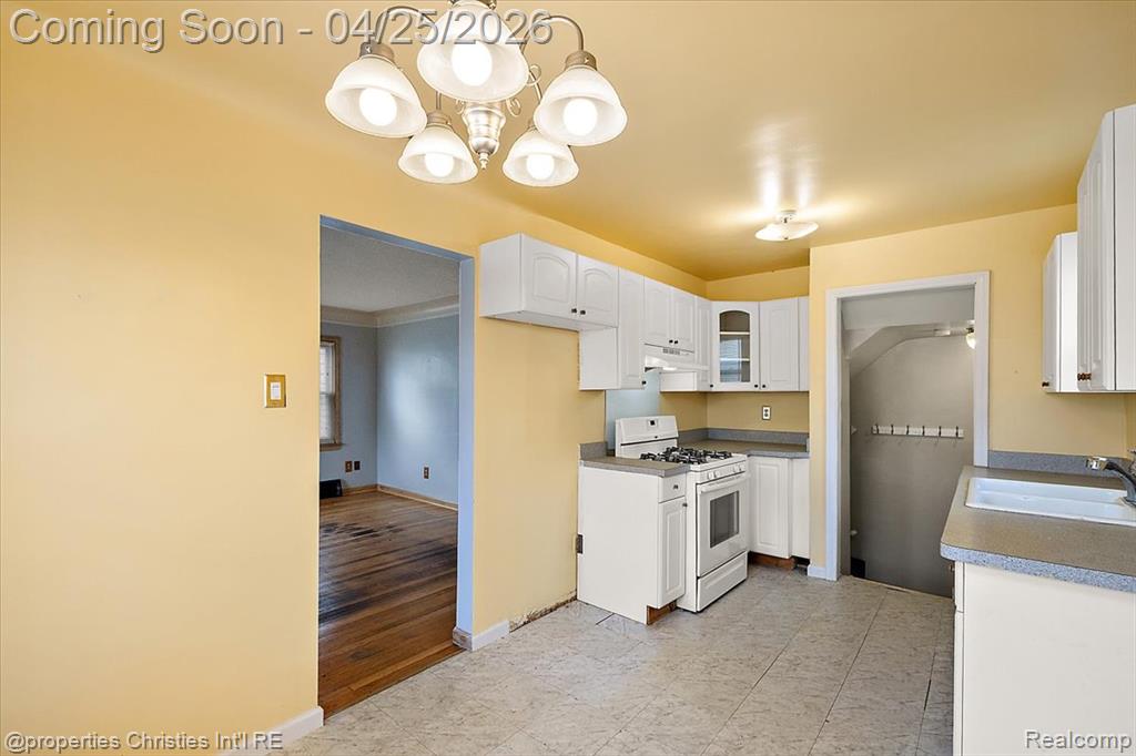 25373 Ivanhoe, Redford, MI 48239 — Photo 17