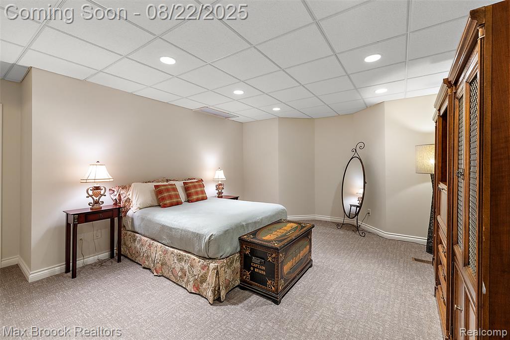 4134 Carillon Drive, Bloomfield Hills, MI 48302 — Photo 32