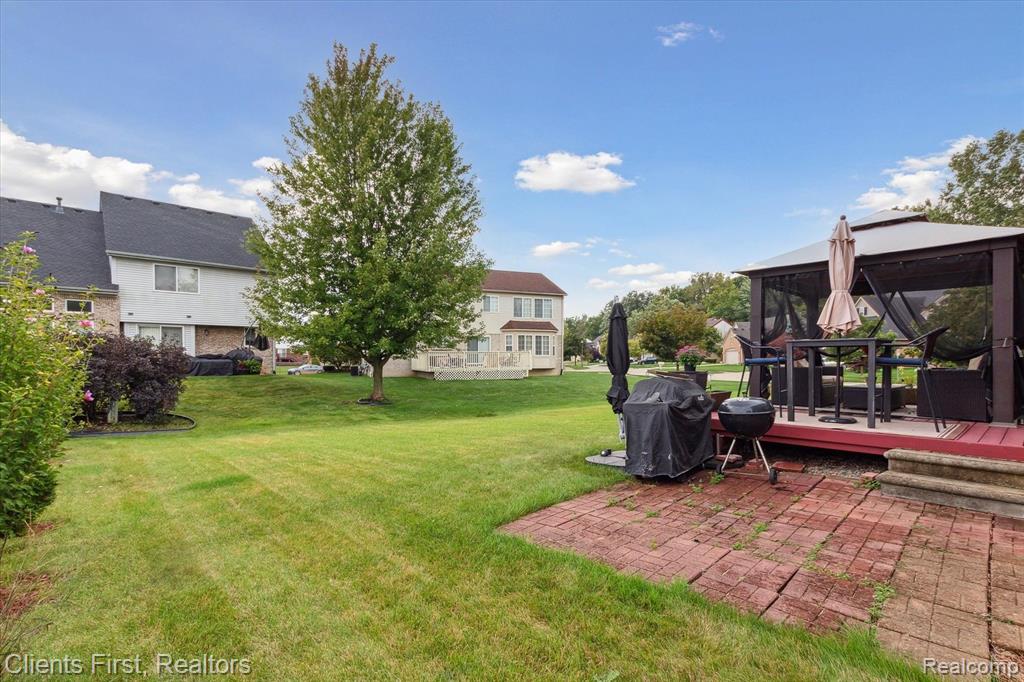 43872 N TIMBERVIEW Drive, Belleville, MI 48111 — Photo 46