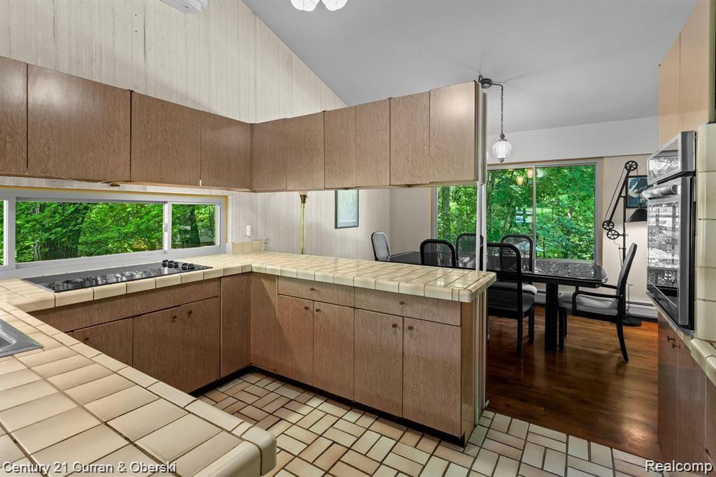 44253 CHEDWORTH Drive, Northville, MI 48167 — Photo 19