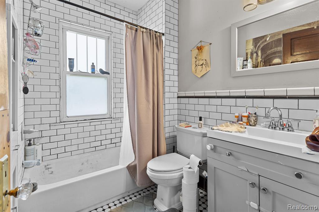 7501 DUNEDIN Street, Detroit, MI 48206 — Photo 26