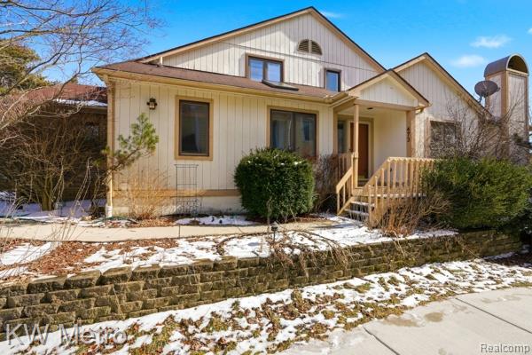 473 Village Oaks Court, Ann Arbor, MI 48103 — front exterior