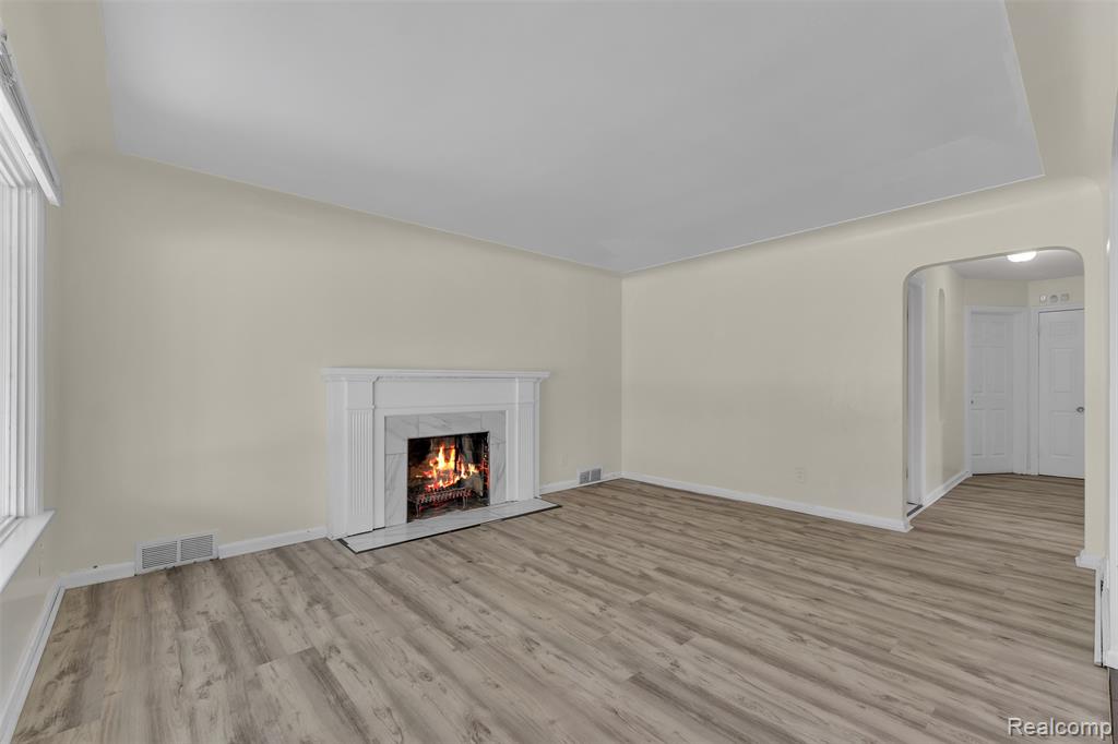8310 Sirron Street, Detroit, MI 48234 — Photo 8