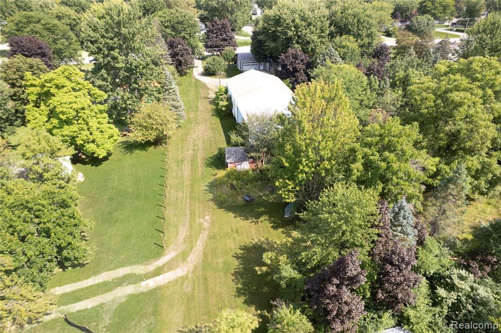 4169 N Belsay Road, Flint, MI 48506 — Photo 10