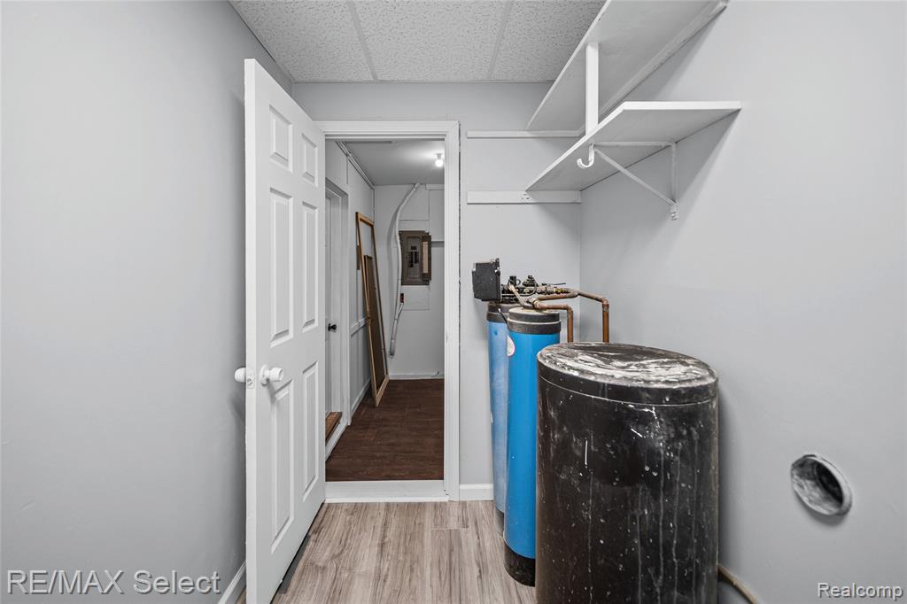 4020 Park Forest Drive Drive, Flint, MI 48507 — Photo 19