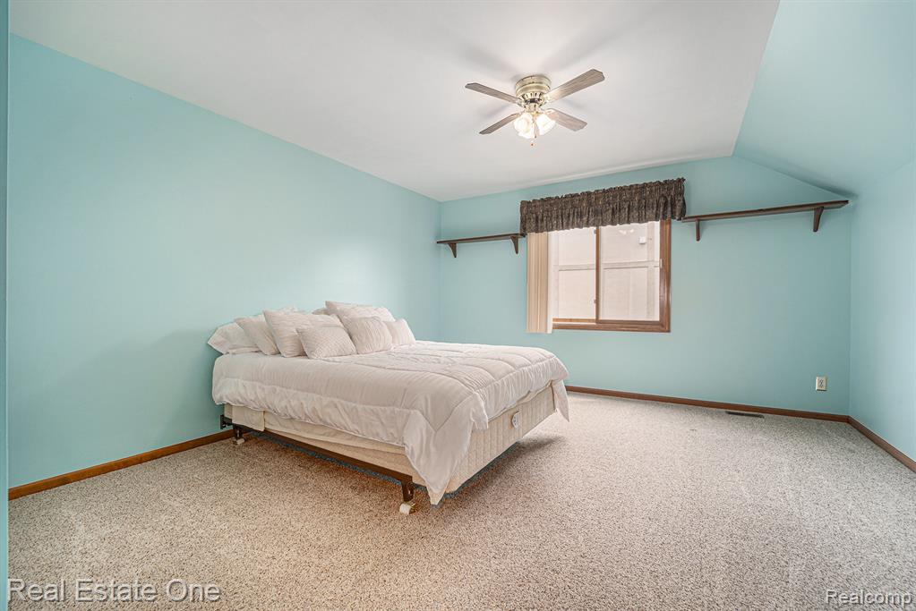 54448 Verona Park Drive, Macomb, MI 48042 — Photo 25