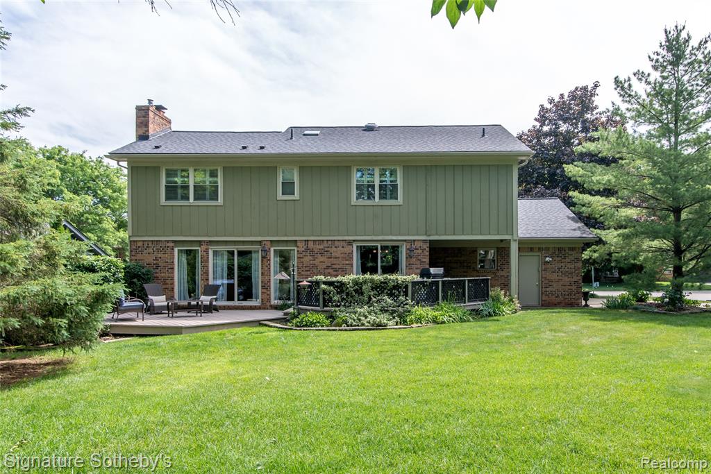 576 Ten Point Drive, Rochester Hills, MI 48309 — Photo 42