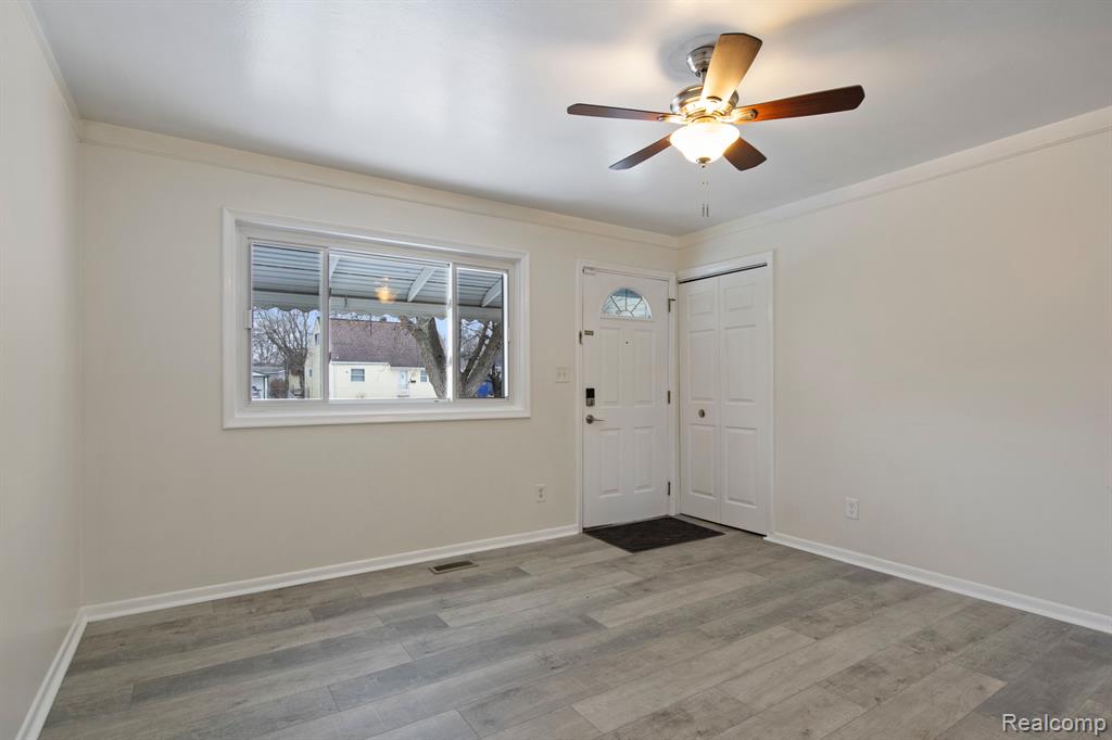1171 RAMBLING Road, Ypsilanti, MI 48198 — Photo 4