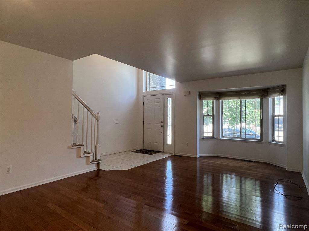 6161 Elarz Drive, Troy, MI 48085 — Photo 6