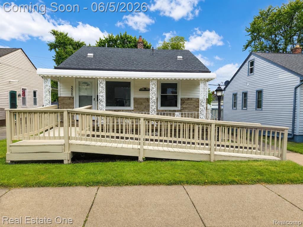 3926 21st Street, Wyandotte, MI 48192 — front exterior