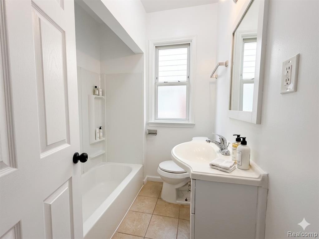 8153 Bliss Street, Detroit, MI 48234 — Photo 8