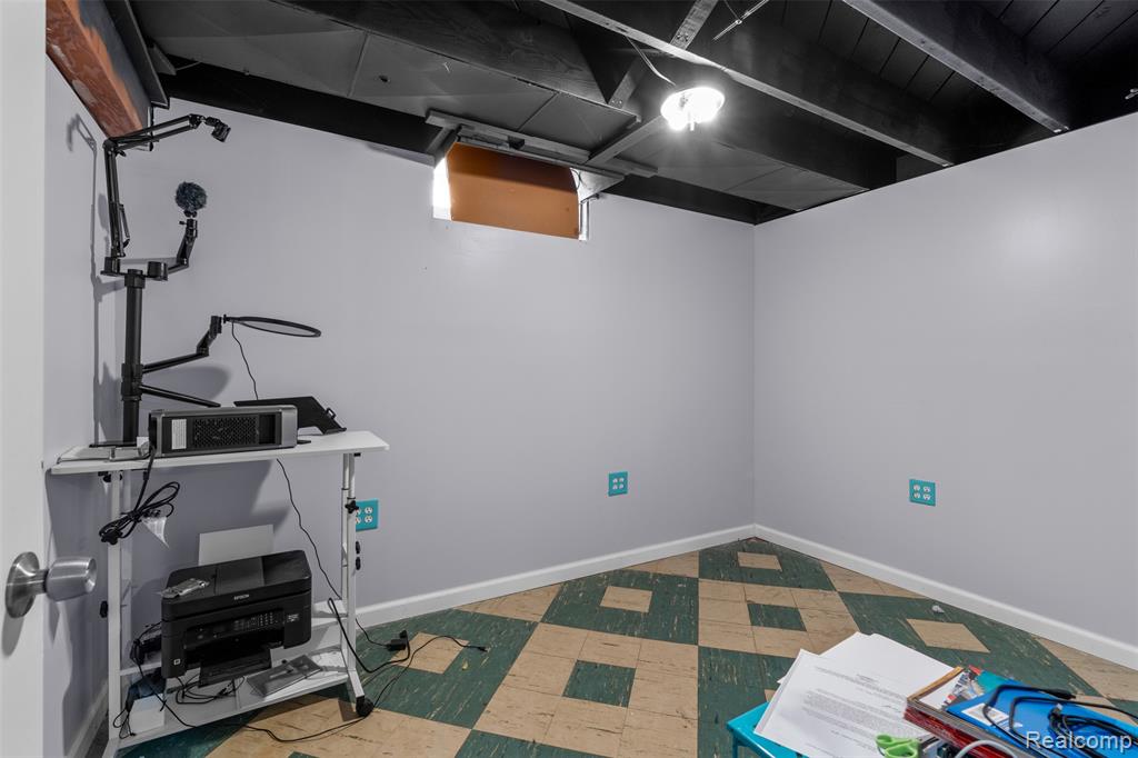 413 Kings Highway, Lincoln Park, MI 48146 — Photo 19
