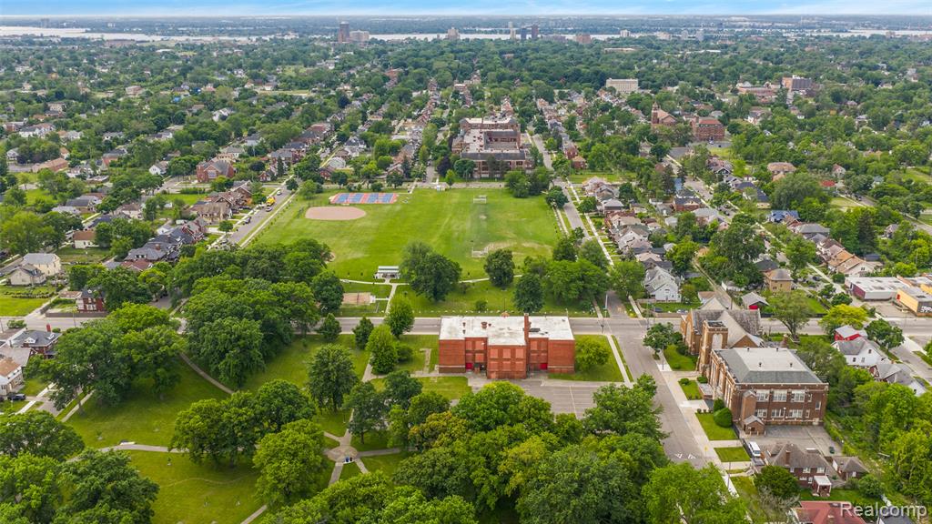 8411 E Forest Avenue, Detroit, MI 48214 — Photo 14