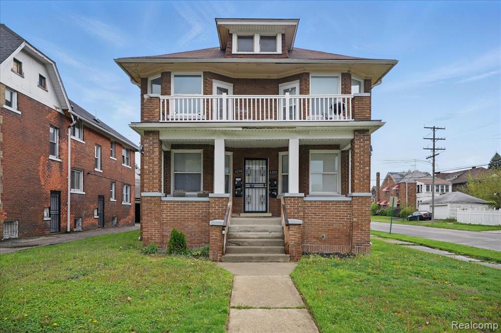 4200 W Buena Vista Street, Detroit, MI 48238 — front exterior