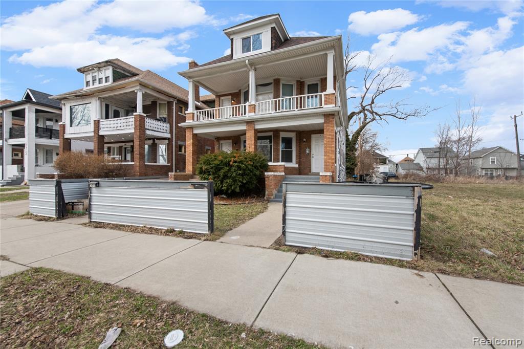 591 Hague Street, Detroit, MI 48202 — Photo 4