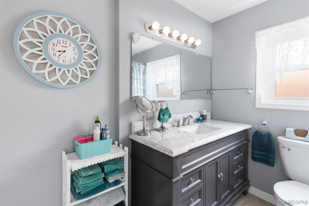 76 W BRAMAN Avenue, Milan, MI 48160 — Photo 15