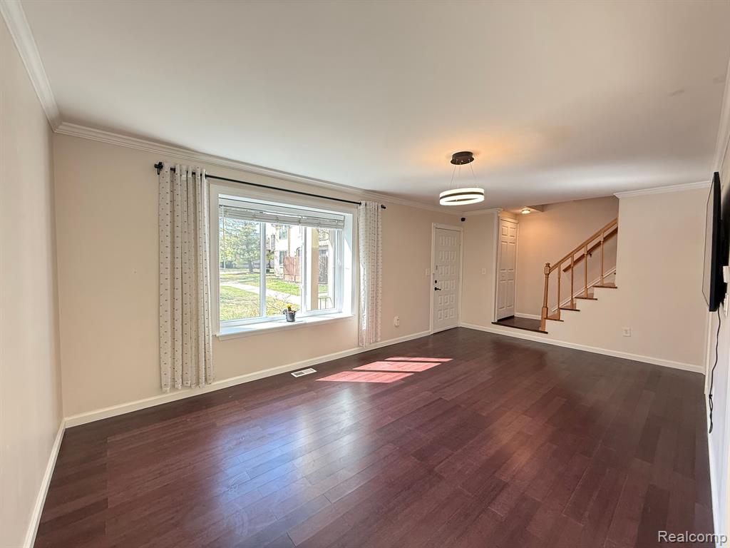 41636 BEDFORD Drive, 119, Canton, MI 48187 — Photo 11