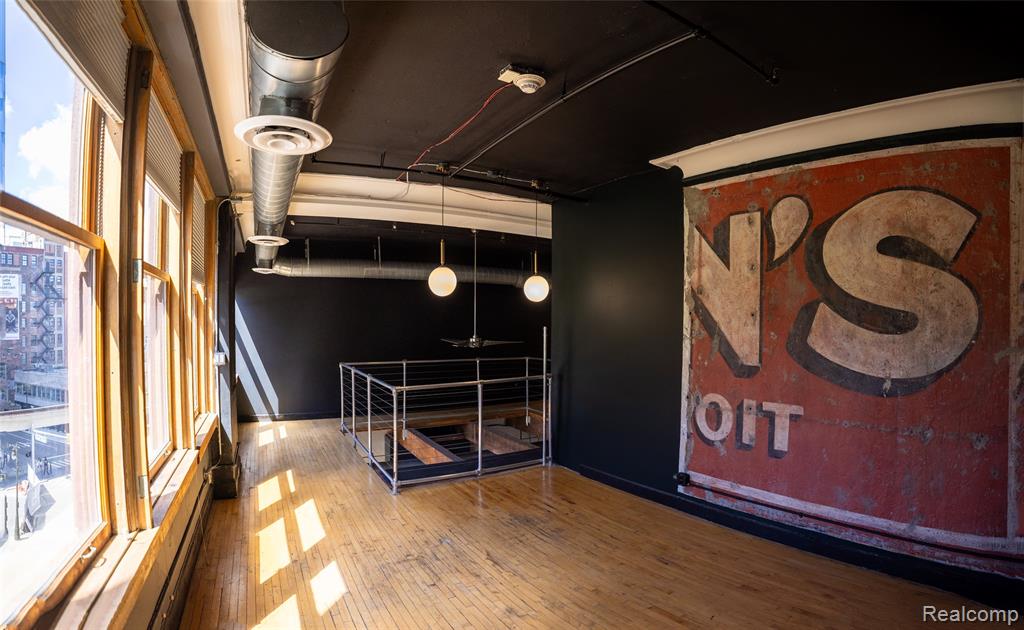 1250 Library Street, Detroit, MI, 48226