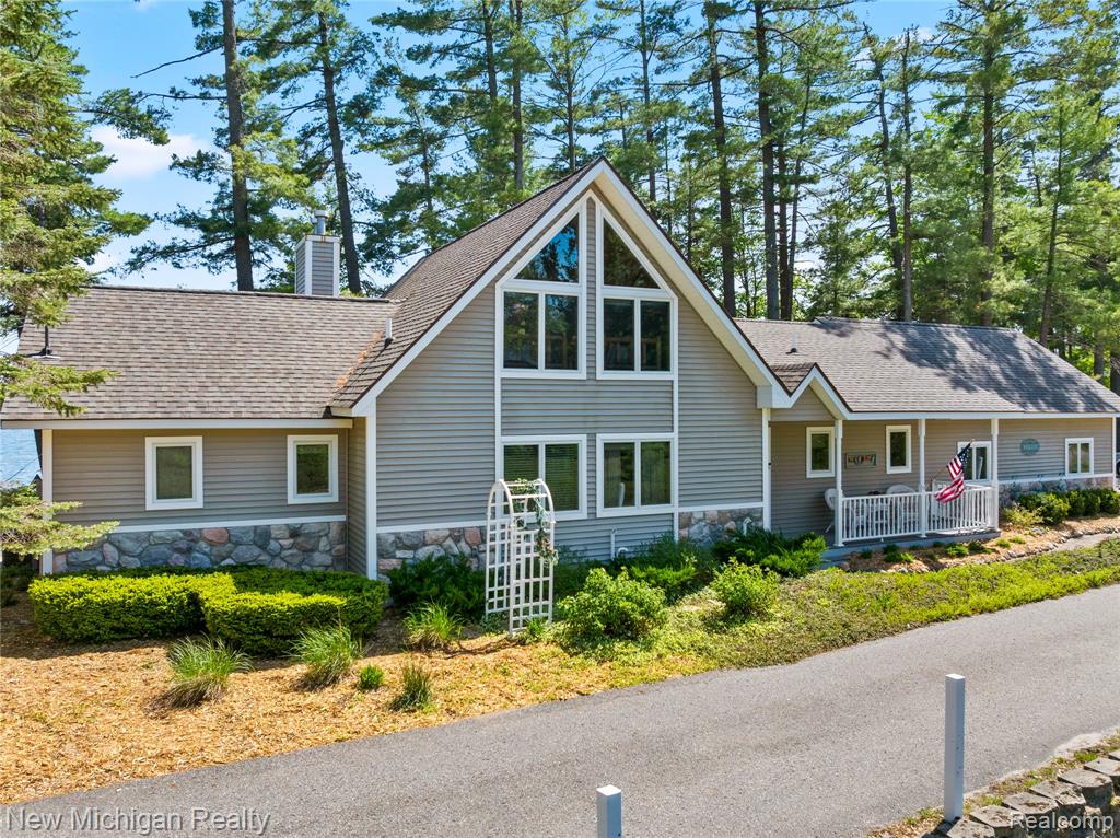 1811 Sunset Drive, Gaylord, MI 49735 — Photo 36