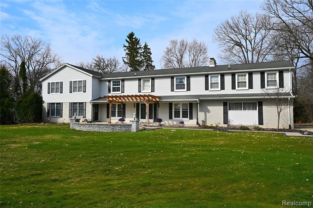 48945 Tuscan Hills Drive, Plymouth, MI, 48170