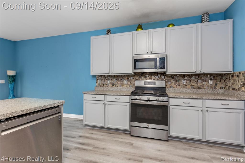7197 Cambridge Drive, Romulus, MI 48174 — Photo 10
