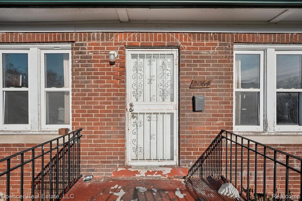 2064 Glynn Court, Detroit, MI 48206 — Photo 5
