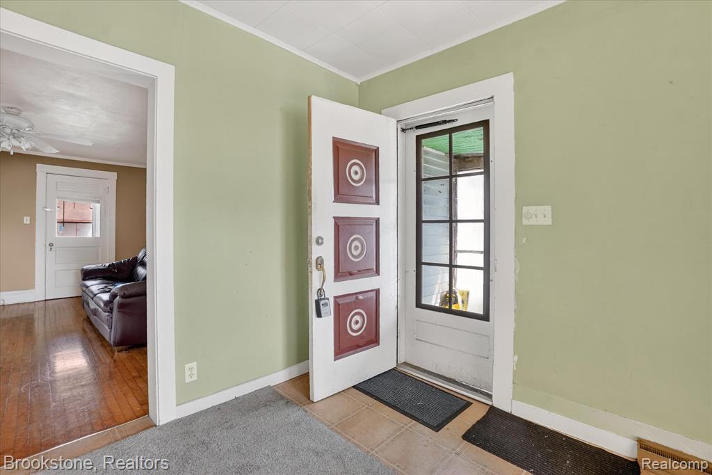 120 S Miami Street, St. Charles, MI 48655 — Photo 4