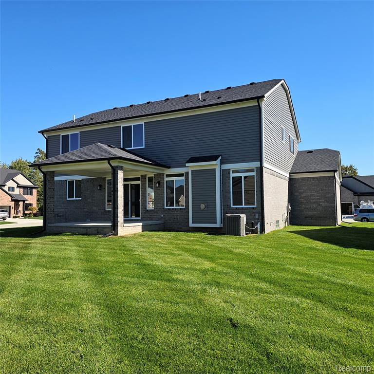 55813 Stewart Drive, Macomb, MI 48042 — Photo 32
