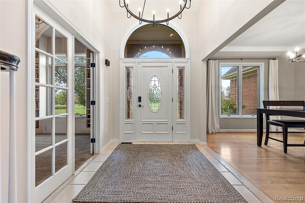 190 Sequoia Lane, Leonard, MI 48367 — Photo 6